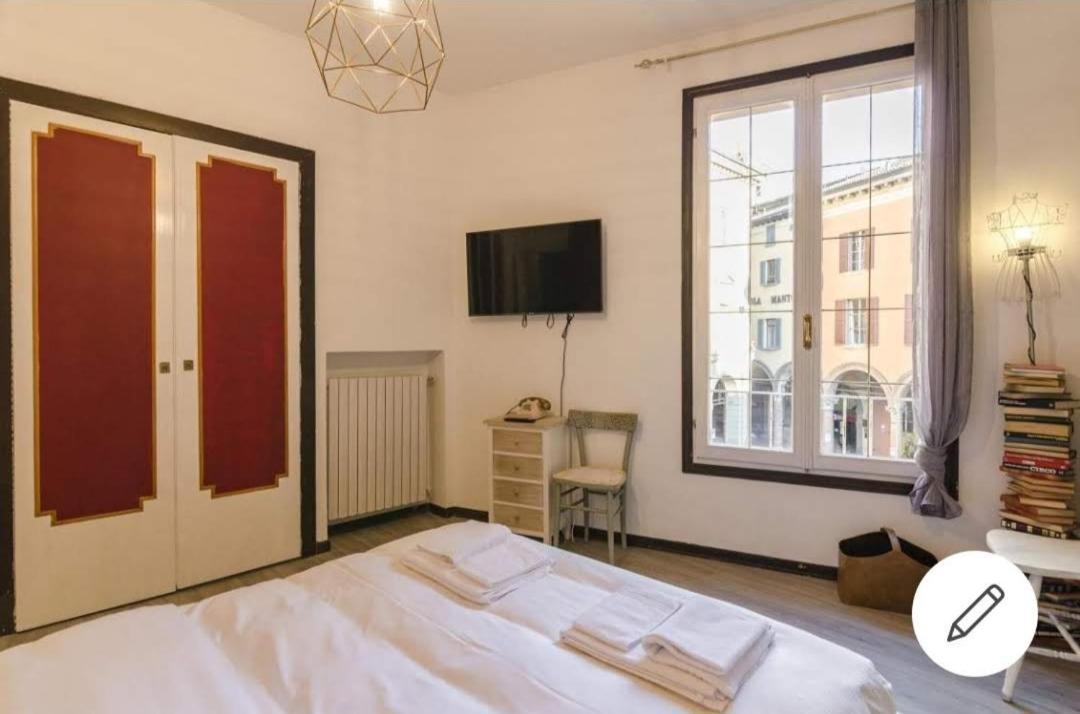 Apartamento Residenza Zamboni Bolonia Exterior foto